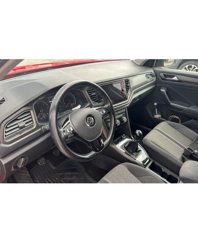 VOLKSWAGEN T-ROC 1.6 TDI BUSINESS