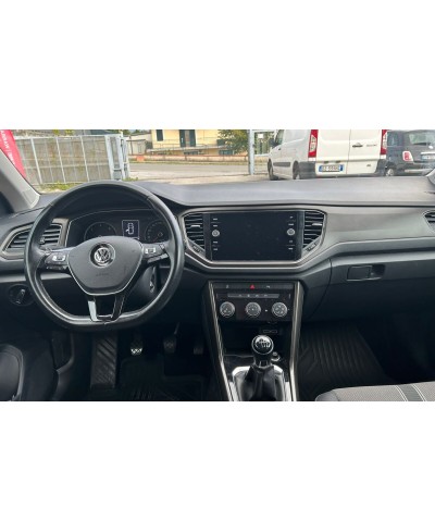 VOLKSWAGEN T-ROC 1.6 TDI BUSINESS